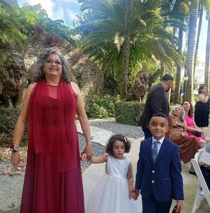 Meet your Posher, Angela